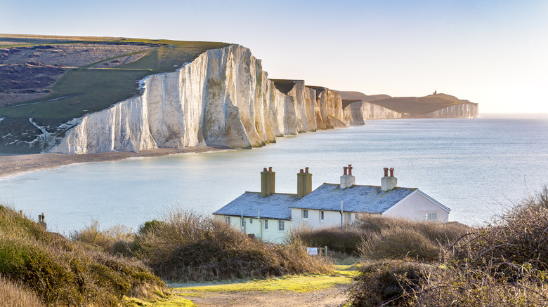 chalk white cliffs