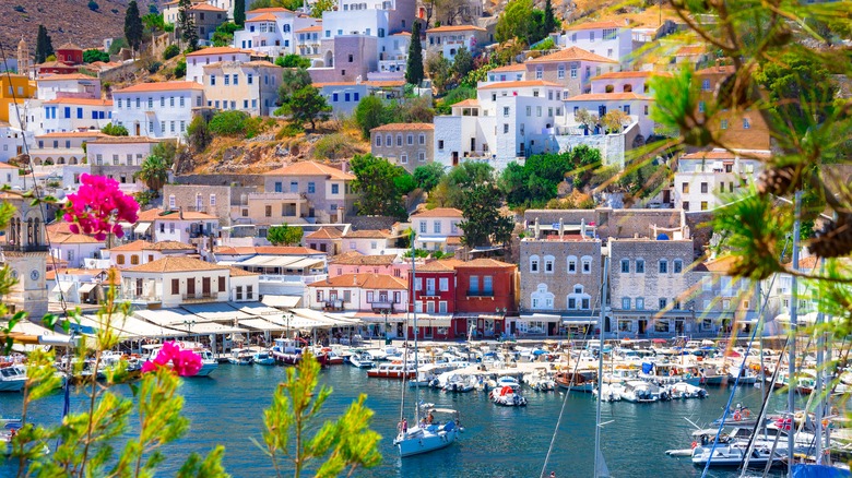 Panoramic view of Hydra